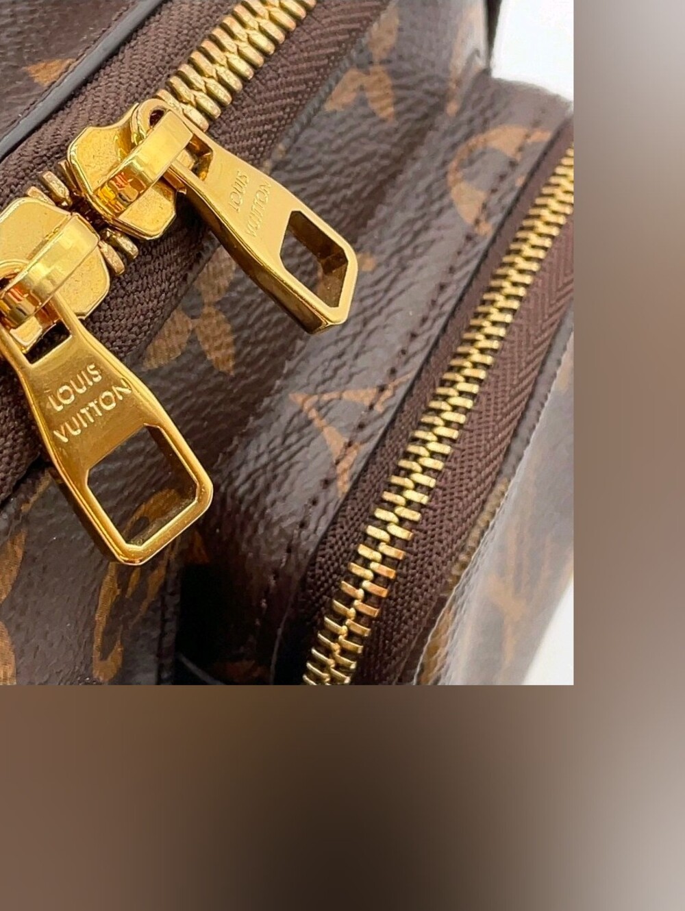 Louis vuitton Monogram Utility Crossbody M80446 W/Box/Dustbag/Strap/Coin pouch - Picture 13 of 16